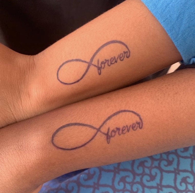 Tatouage en commun  au jagua animation tattoo