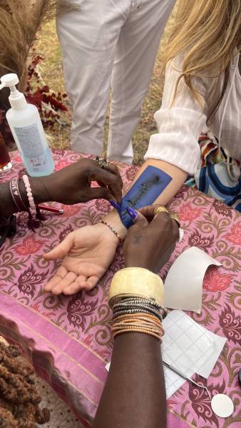 Pochoir personnalisé animation tattoo particulier en extérieur arcachon 