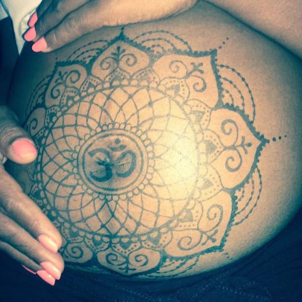 mandala femme enceintes girondes