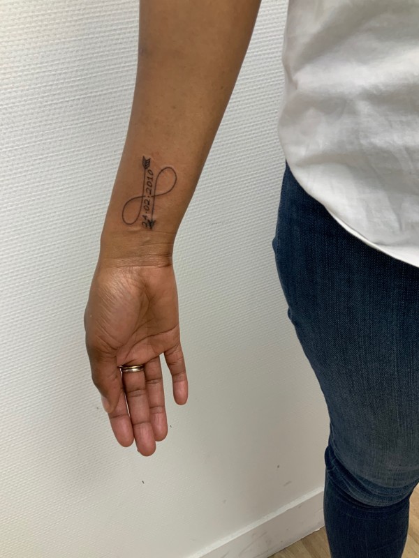 Se faire un tatouage lien à Bordeaux
