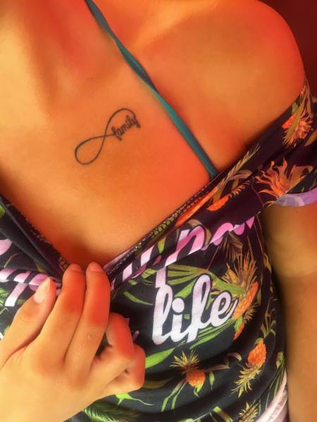 tatouage ephemere infini family femme bordeaux rive droite