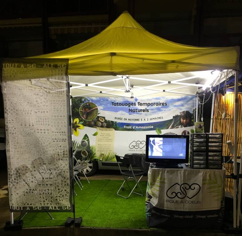 stand tatouage temporaire marche nocturne lacanau