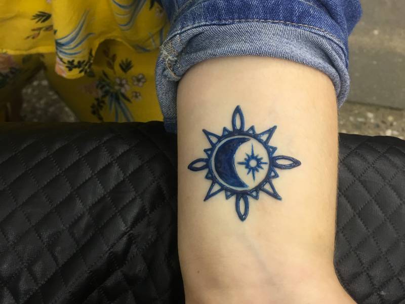 tattoo constellation à Floirac